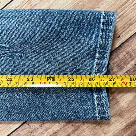 Judy Blue Jeans Womens 11 30 Shredding Up My Life Relaxed Distressed JB8273MD‎ - Picture 9 of 13